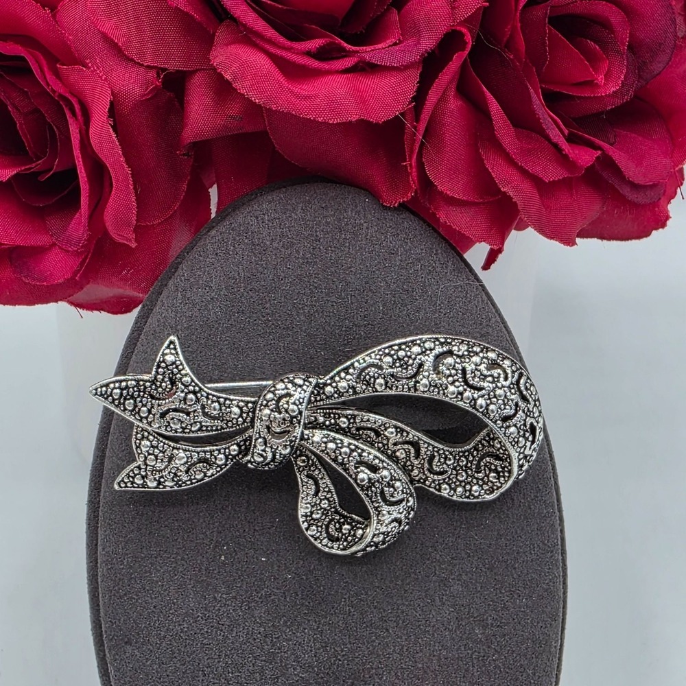 Vintage Napier Bow Brooch Filigree Ornate Silver Tone Pin Jewelry Coquette Art‎